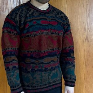 Vintage COOGI Authentic 3D Knit Sweater with lizard & kangaroo interwoven - Wool